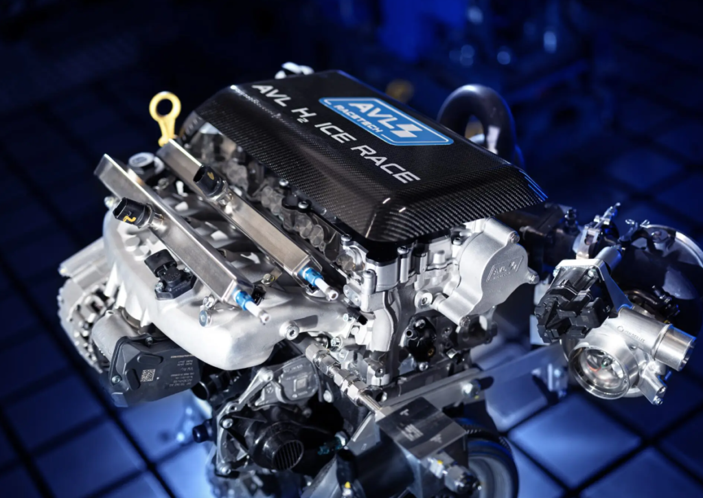 Hydrogen racing engine