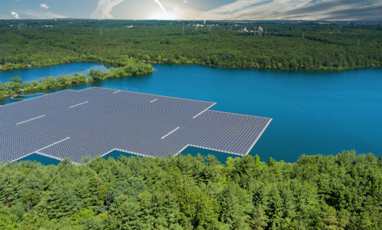 Floating photovoltaics on lakes
